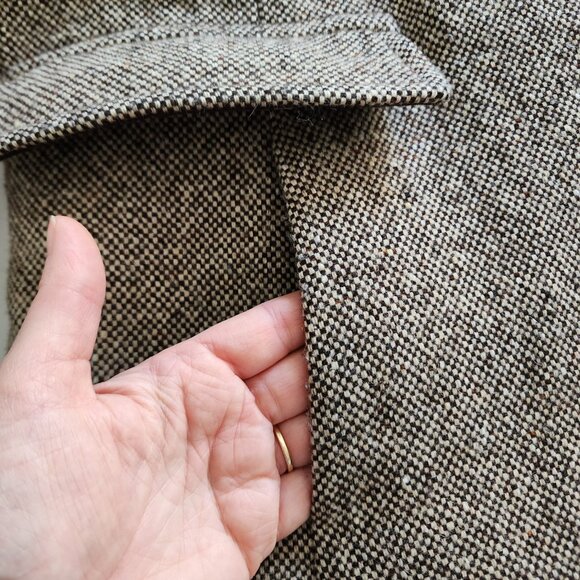 Banana Republic brown wool tweed coat - Picture 3 of 10